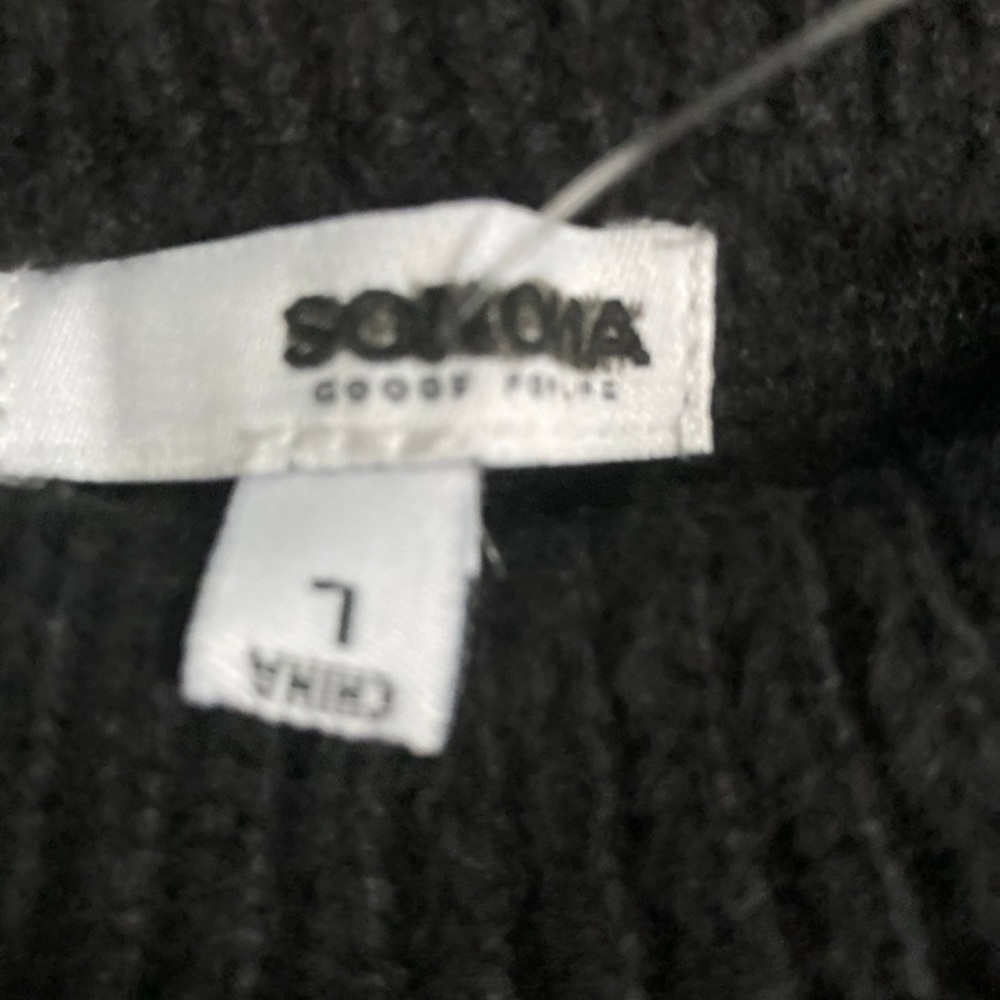 Black knitted sweater